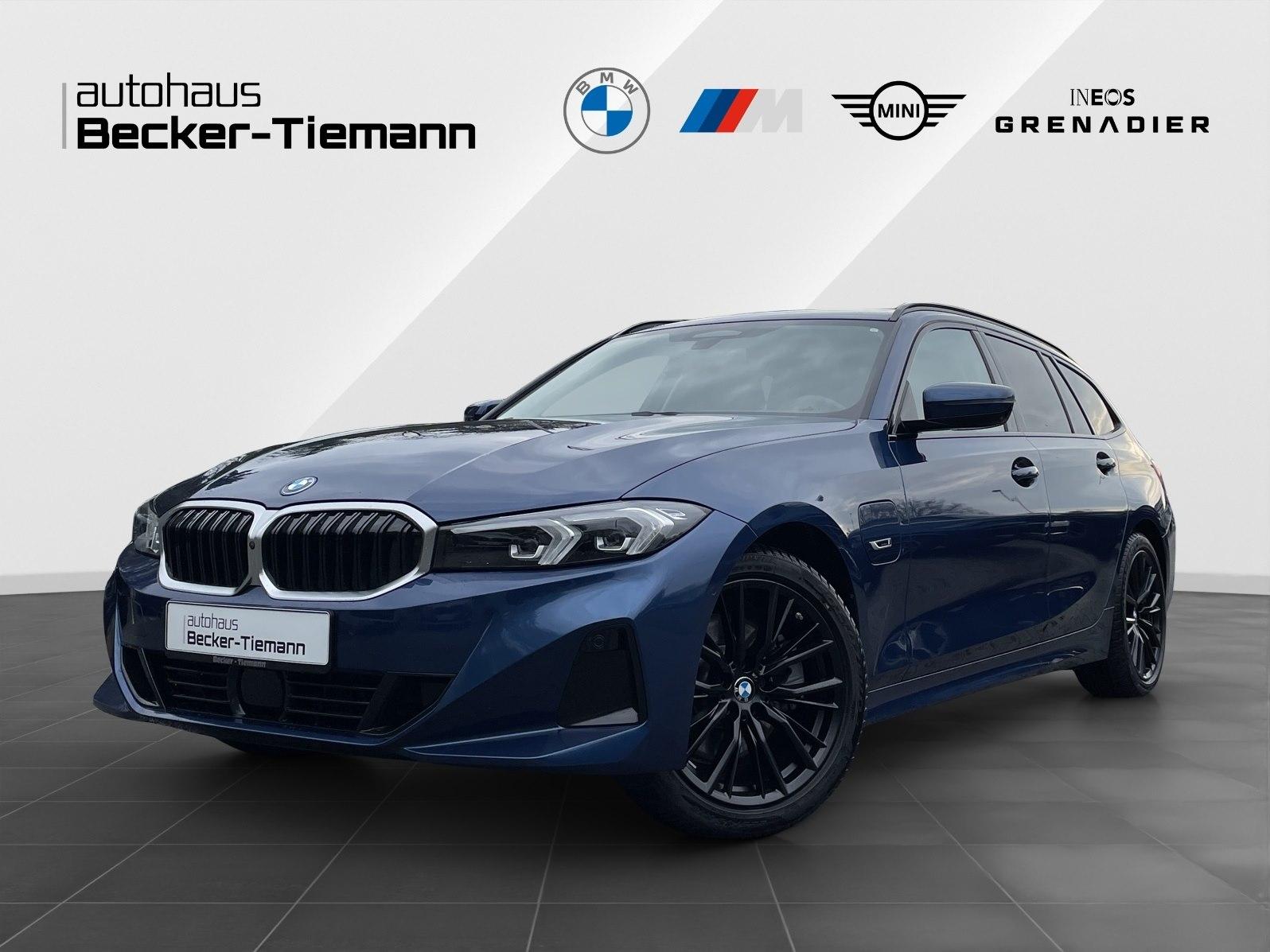 BMW 330e Touring ParkAss+/ DrivAss Prof./ HUD/ SAG/ 