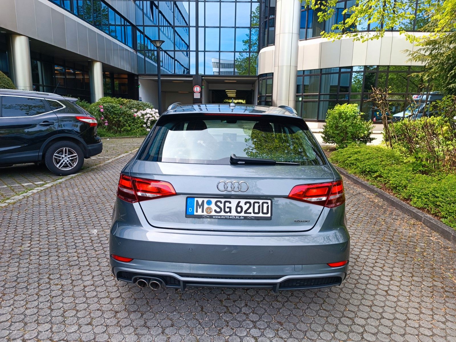 Audi S-Line Sportback Quattro Sport *1.Hand *Massage foto 4