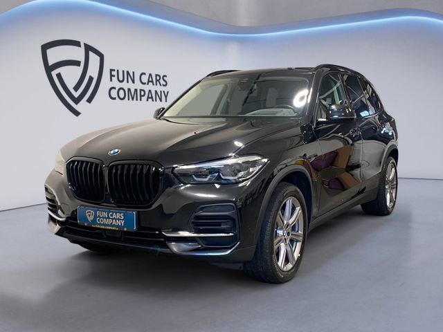 BMW X5 xDrive 30d M-Shadow HuD LEDER AHK LED 20 Zoll