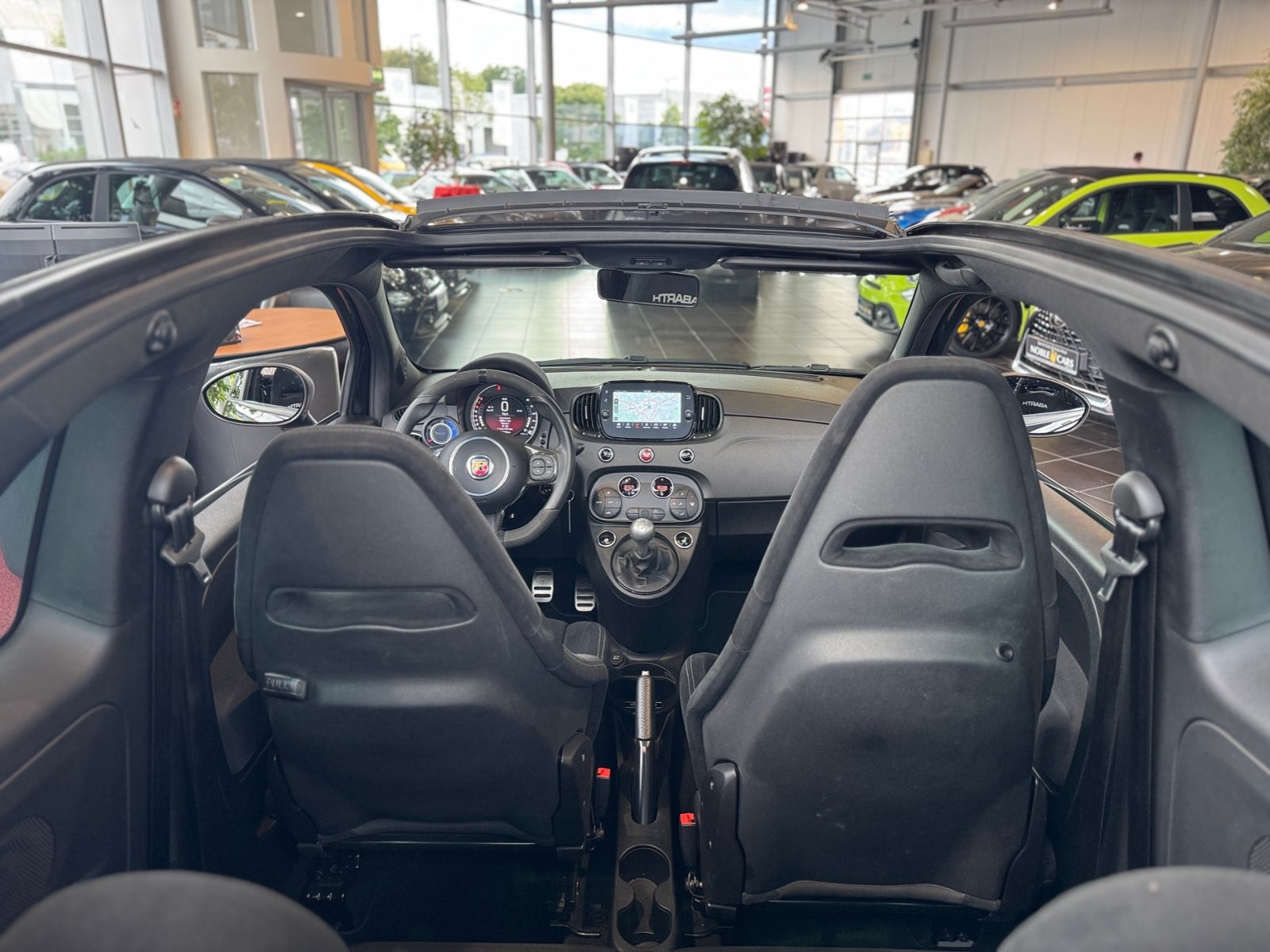 Fahrzeugabbildung Abarth 595C Competizione XENON NAVI ALU