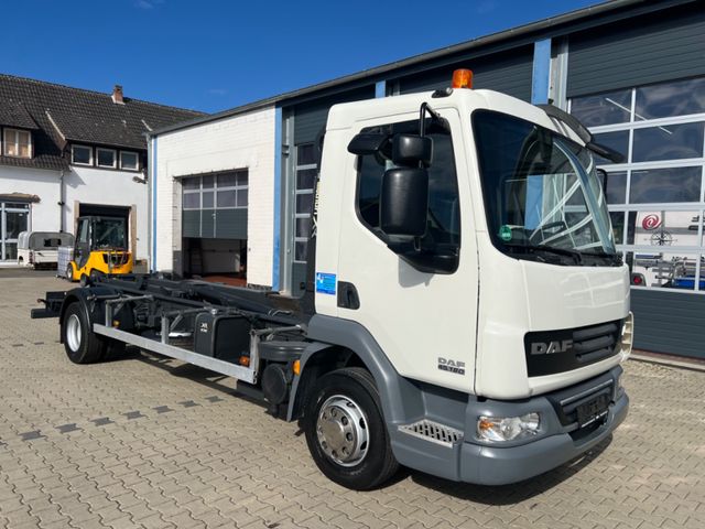 DAF LF 45.180 Abrollkipper HIAB Multilift XR 10 S