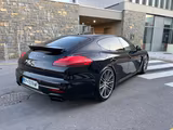 Porsche Panamera - - - Porsche Panamera Unfallwagen
