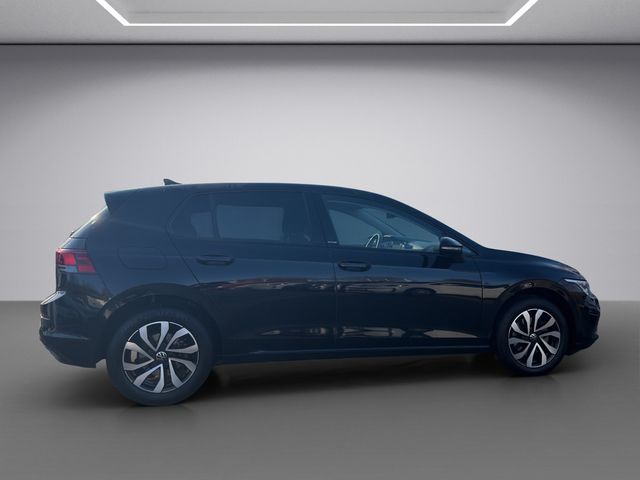 Golf VIII Active 2.0 TDI DSG SHZ NAVI ACC LED