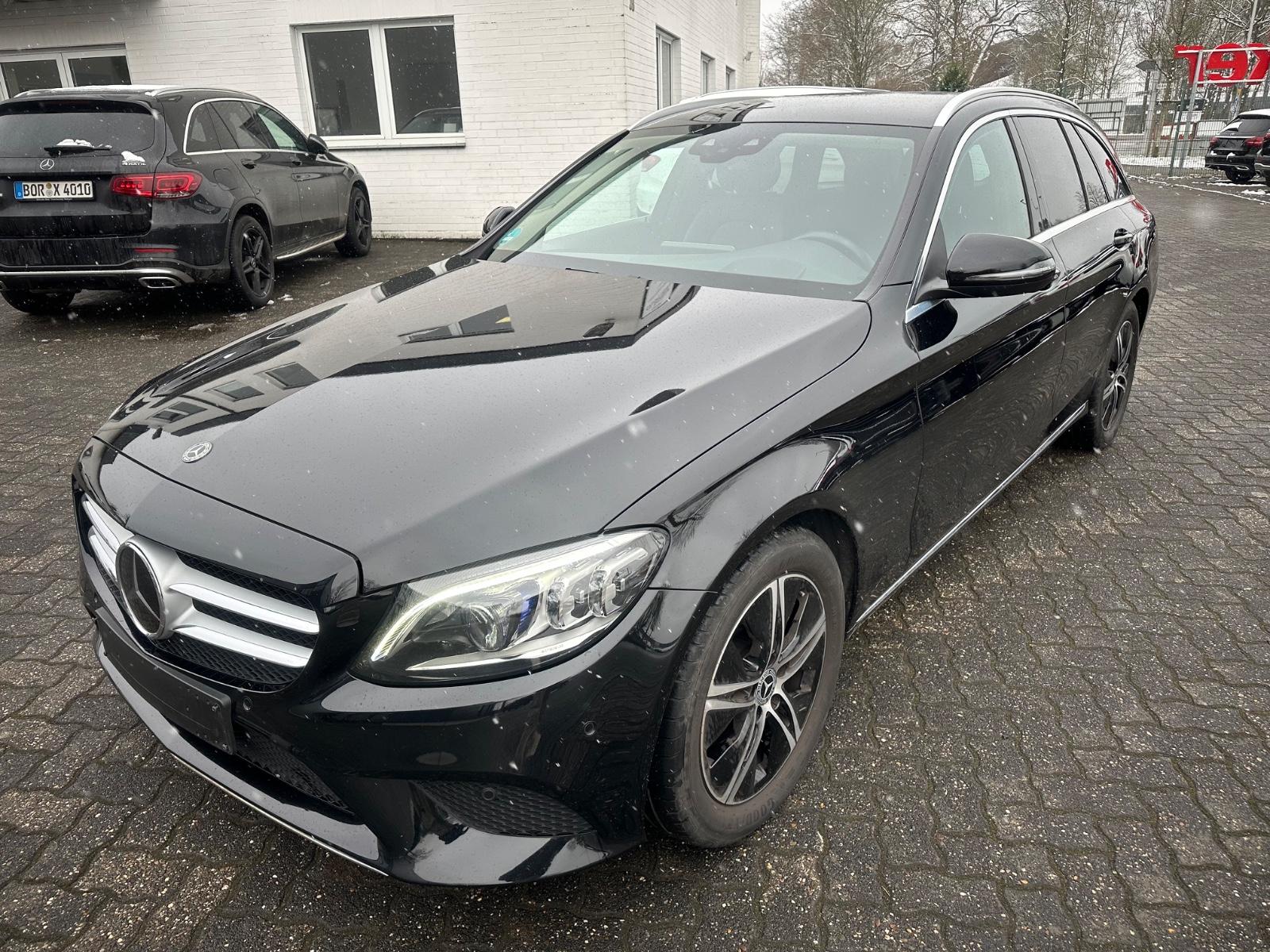 Mercedes-Benz C 200 d T Avantgarde HeadUp Distro+ LED Navi