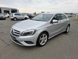 Mercedes-Benz A200*XENON*Sportsitze*NAVI*Sitzhg*Parkassistent* - Mercedes-Benz mit Benzin-Antrieb: Scheckheftgepflegt, Limousine
