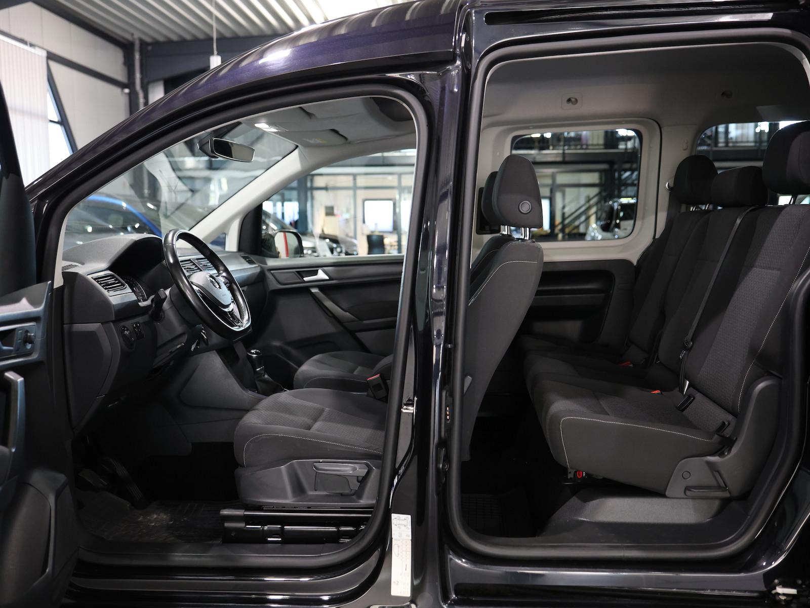 Volkswagen Caddy Maxi Kombi 2.0 TDI BMT / 7-SITZER / NAVI+