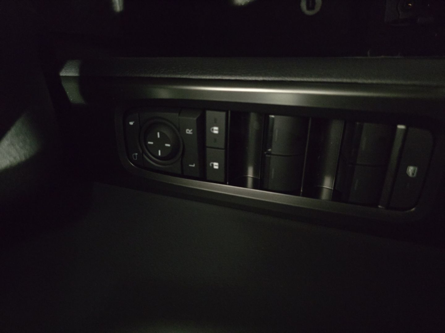 Lexus UX - Bild 21