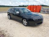 Alfa Romeo 159 2.2 JTS 16V ti  - Alfa Romeo 159 mit Schiebedach