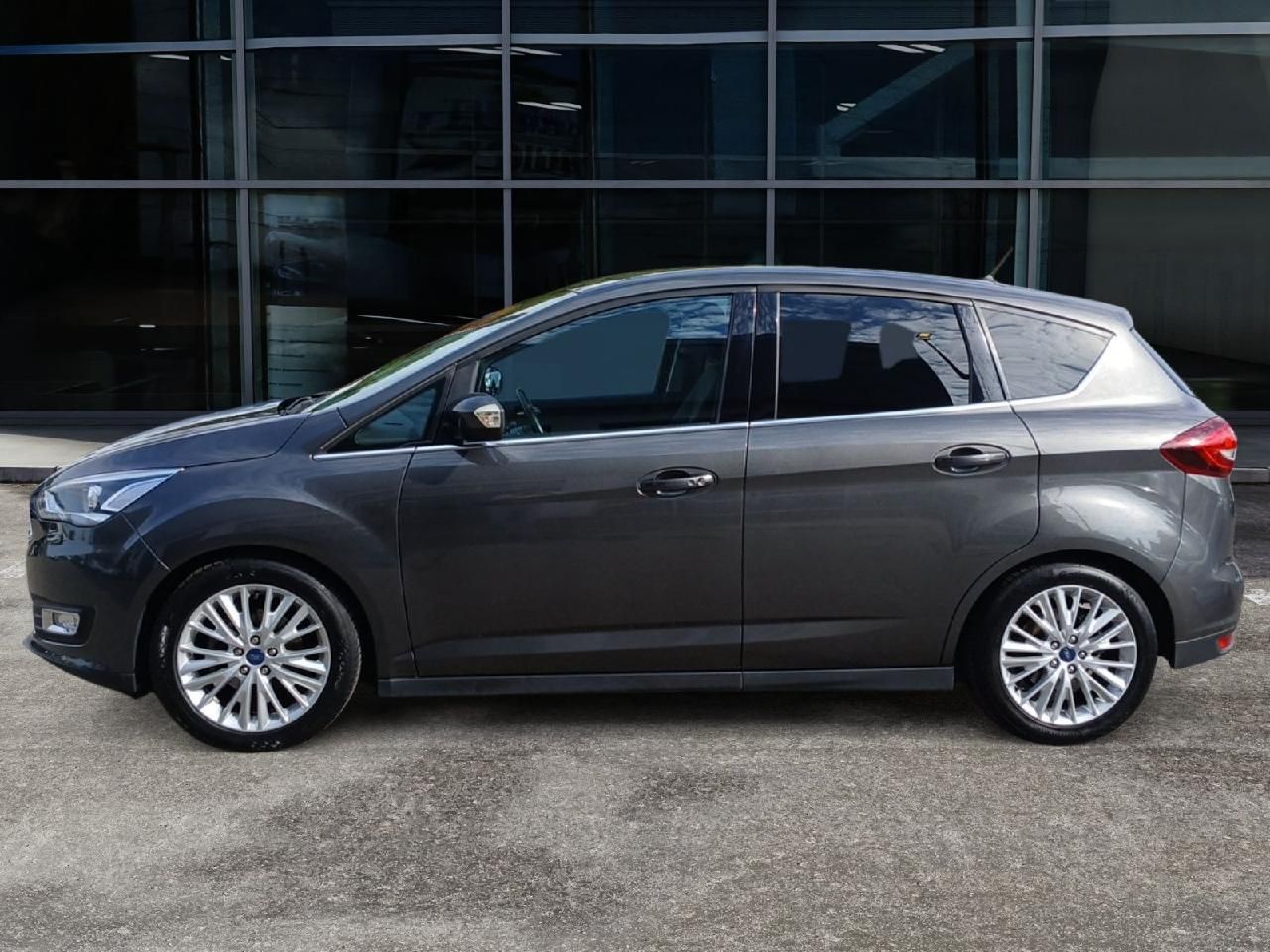 Fahrzeugabbildung Ford C-MAX Titanium