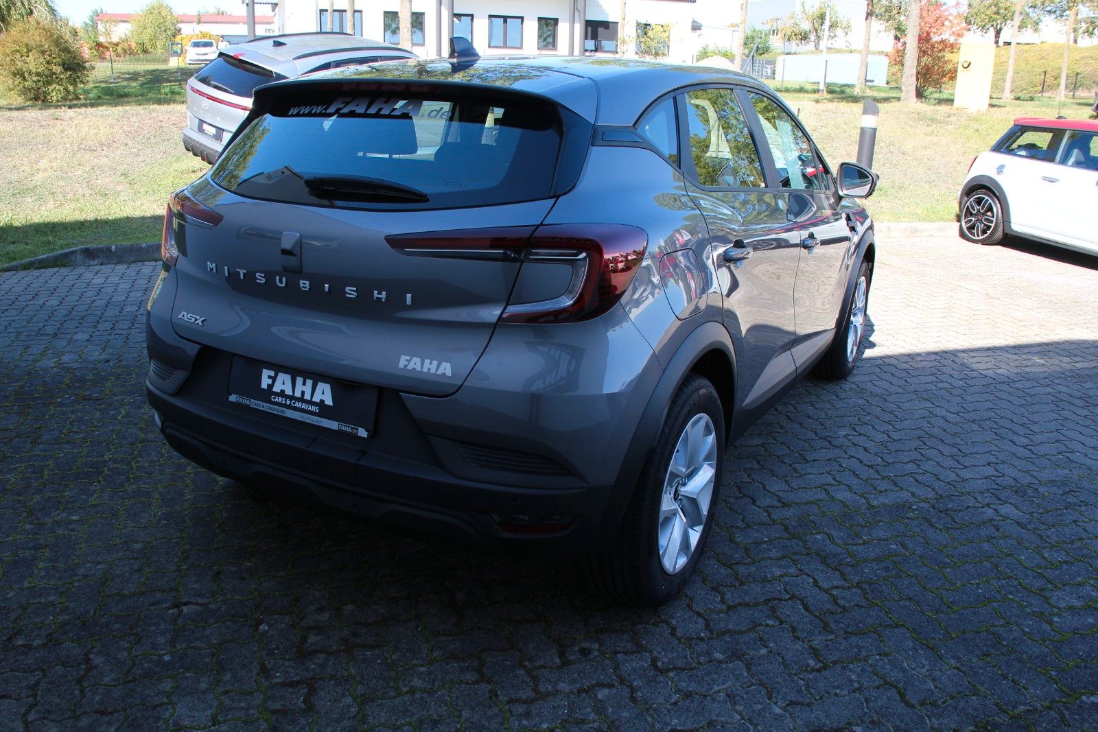 Fahrzeugabbildung Mitsubishi ASX Basis