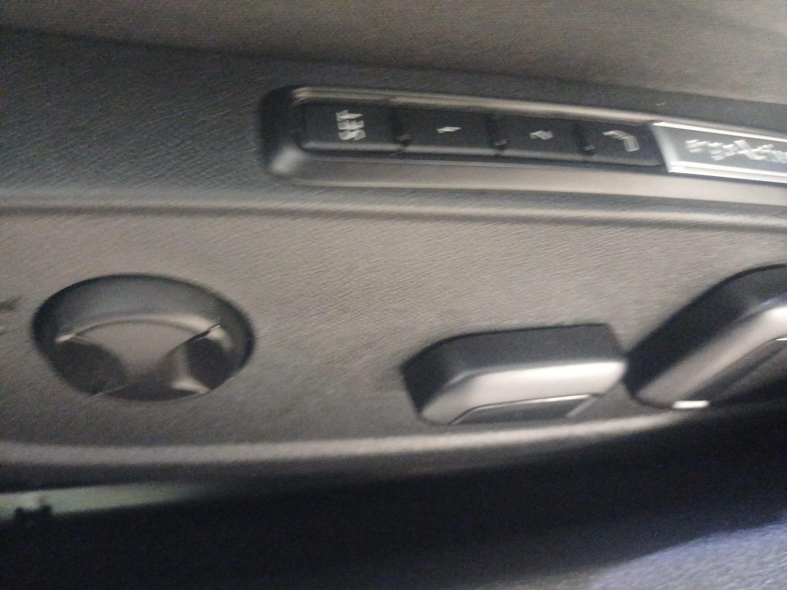 Volkswagen Golf Style *AHK*HUD*HARMAN KARDON*KAMERA*PANO*, миниатюра 8