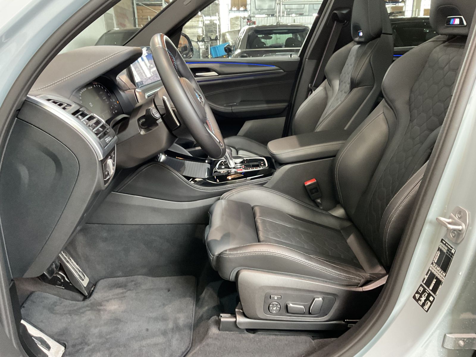 Fahrzeugabbildung BMW X3 M Panorama Glasdach, M Competition Paket
