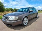 Audi A6 2.6 Avant quattro - Audi A6 aus 1996: Kombi