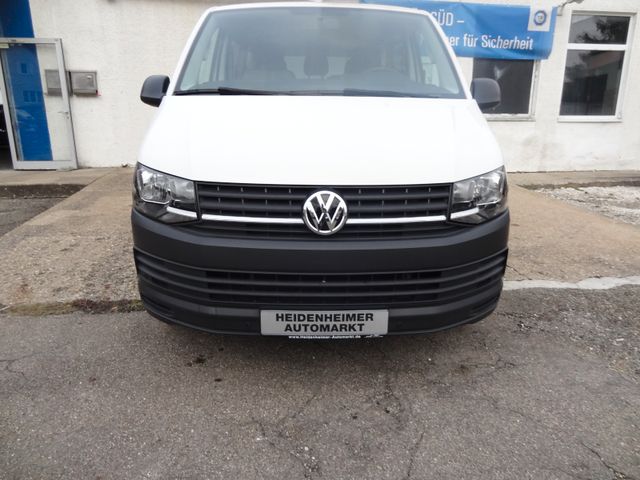 Fahrzeugabbildung Volkswagen T6 Transporter/Kombi lang/AHK/58.500Km/9 SITZER