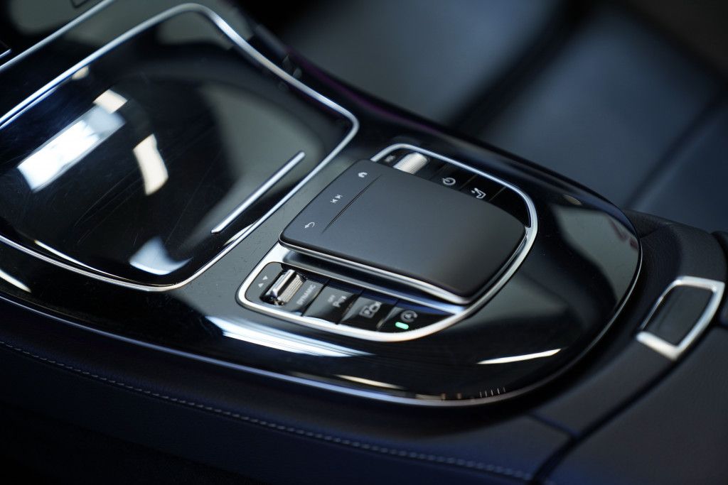 Mercedes Benz E 220