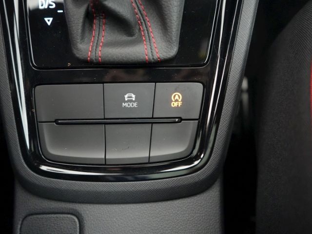 Kamiq MONTE CARLO TSI DSG+NAVI+PANORAMADACH+SITZ