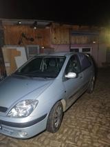 Renault Scenic Expression 1.4 16V Expression - Renault Scenic Expression mit Benzin-Antrieb