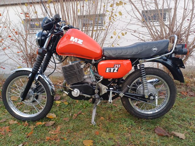 Mz etz 251