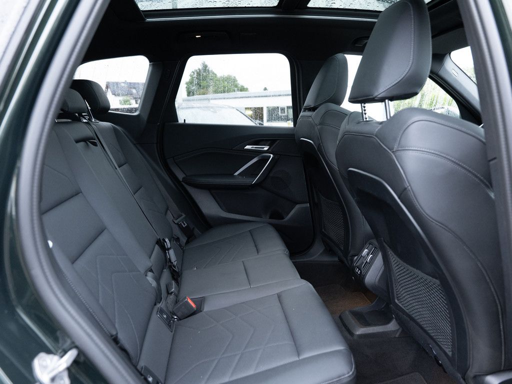 BMW X1 xDrive 20d PANO HUD 360° LED NAVI KAMERA SHZ foto 11