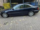 BMW e46 320i Coupé Facelift - BMW 320 aus 2004: Coupé