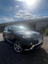Jeep Grand Cherokee Summit 3.0 V6 Diesel 250 PS Pano - Jeep Gebrauchtwagen in Aachen