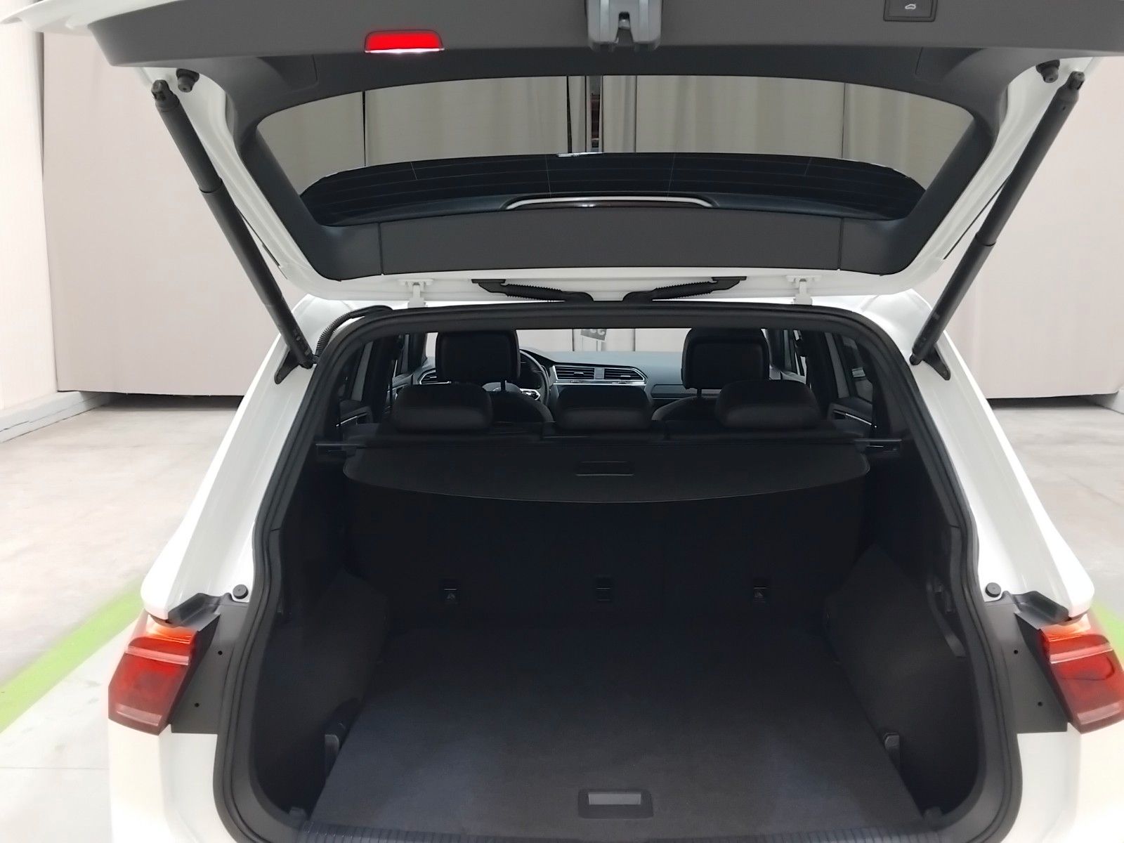 Vw Tiguan Allspace (02/2024, Benzin)