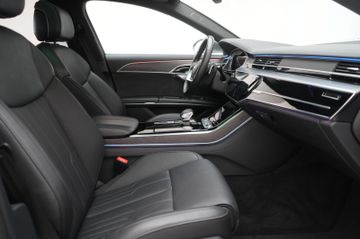 Audi A8 - 7