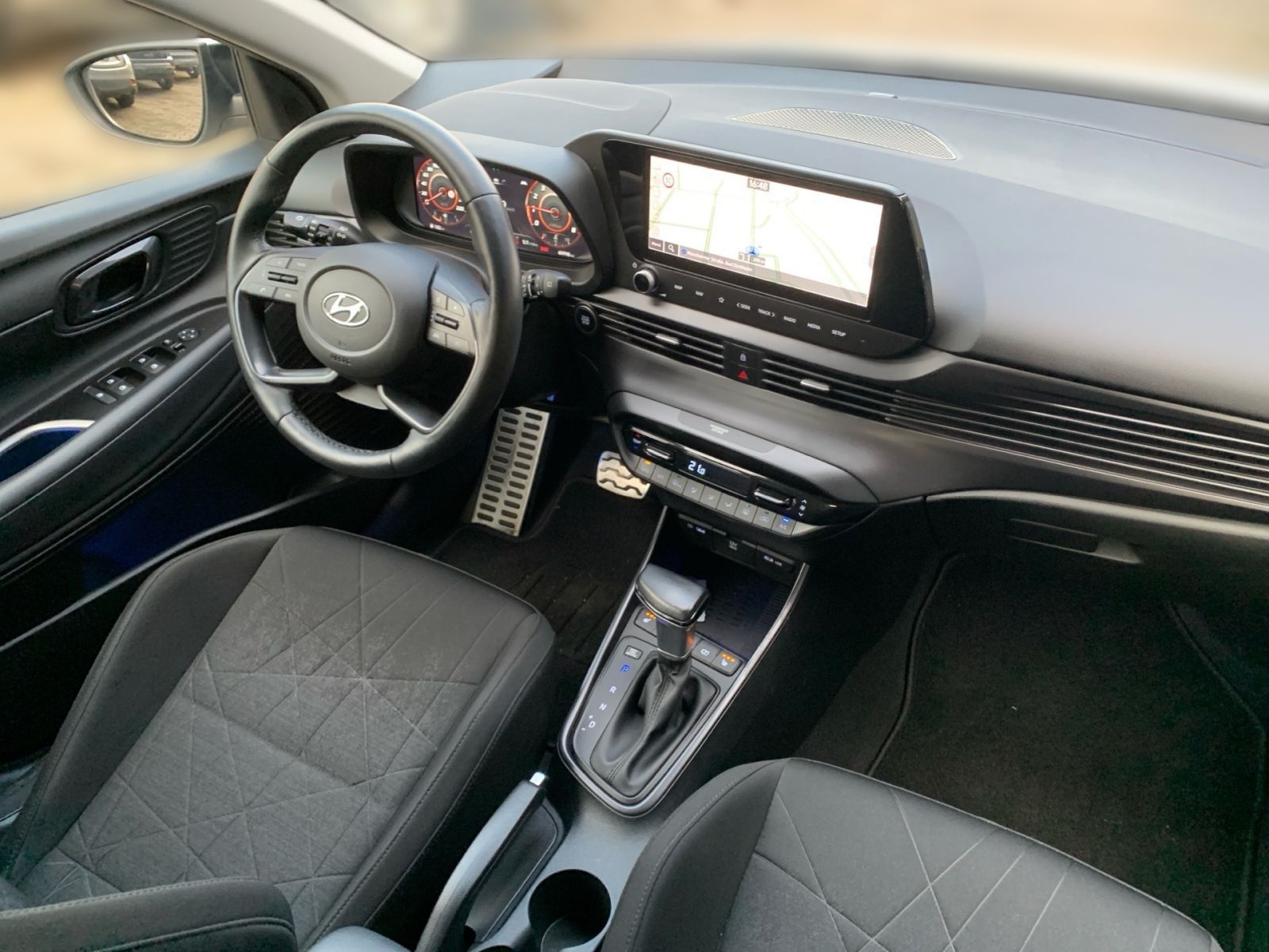 Fahrzeugabbildung Hyundai BAYON 1.0 T-GDI 7-DCT Trend Mild-Hybrid BOSE LED