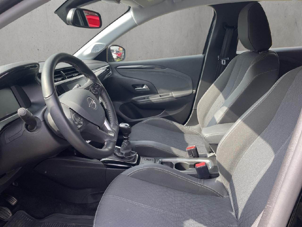 Fahrzeugabbildung Opel Corsa F Elegance
