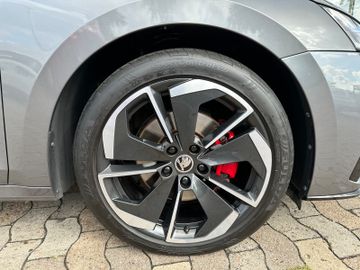 Fahrzeugabbildung SKODA Octavia Combi 2.0 TDI RS