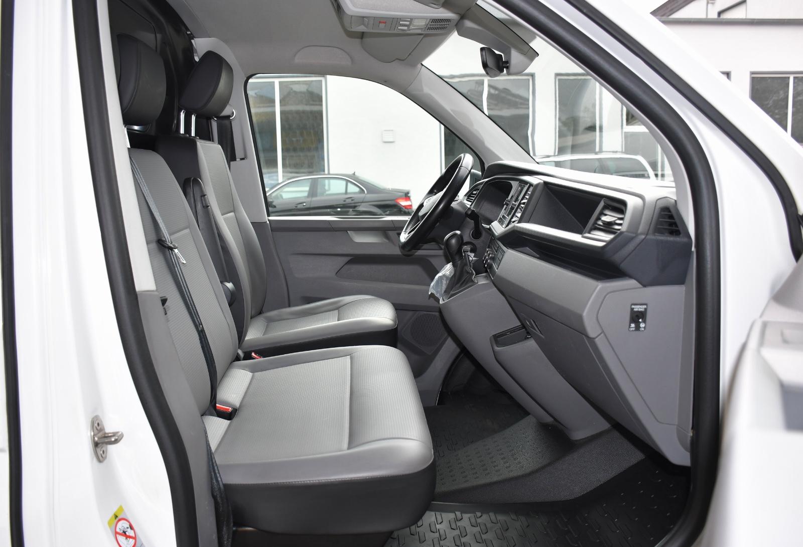 Volkswagen T6.1 Transporter Kasten lang AHK Kamera LED ACC
