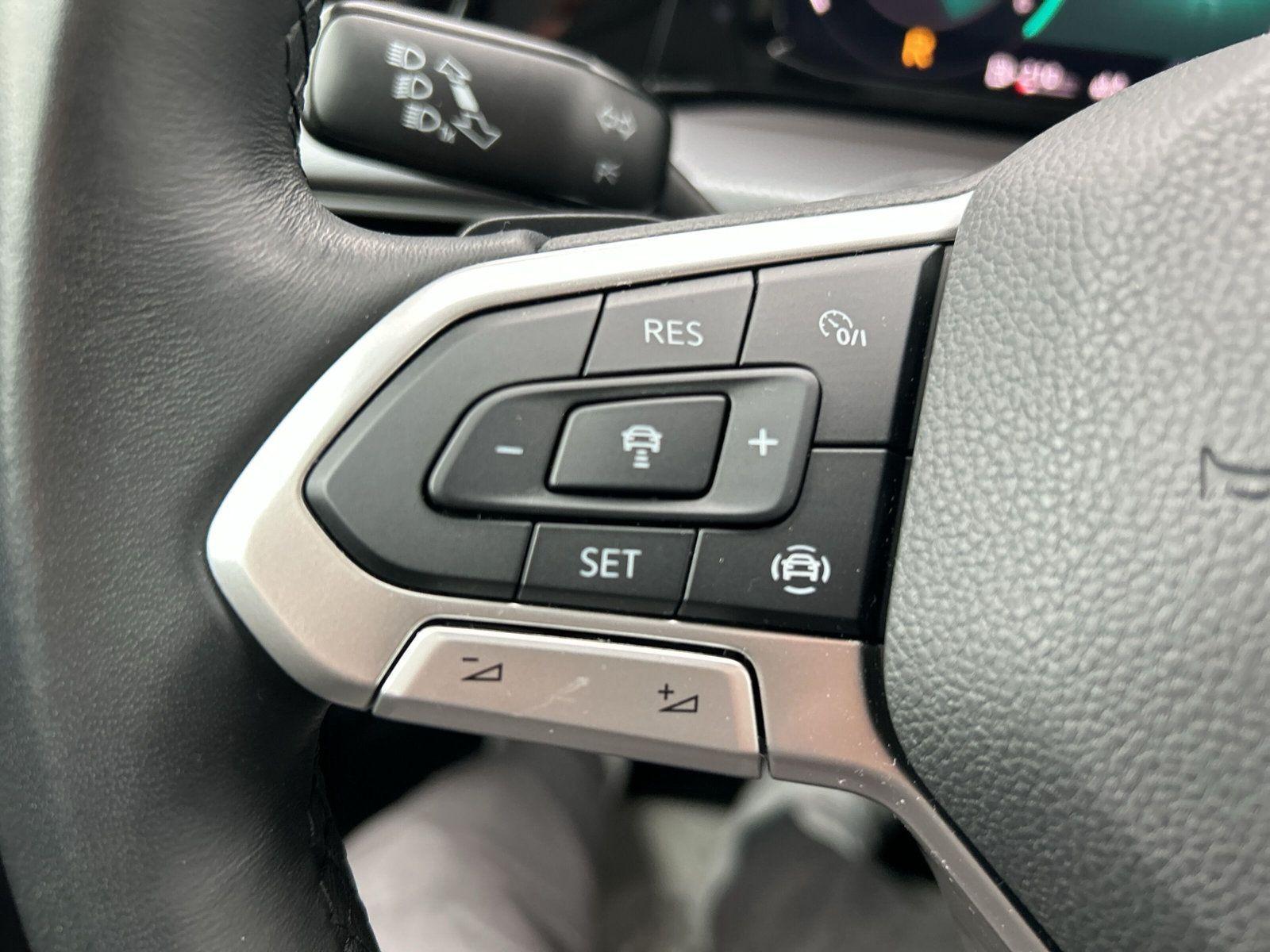 Volkswagen Golf VIII 2.0 TDI Active DSG+LED+NAVI+KAMERA+ACC, миниатюра 20
