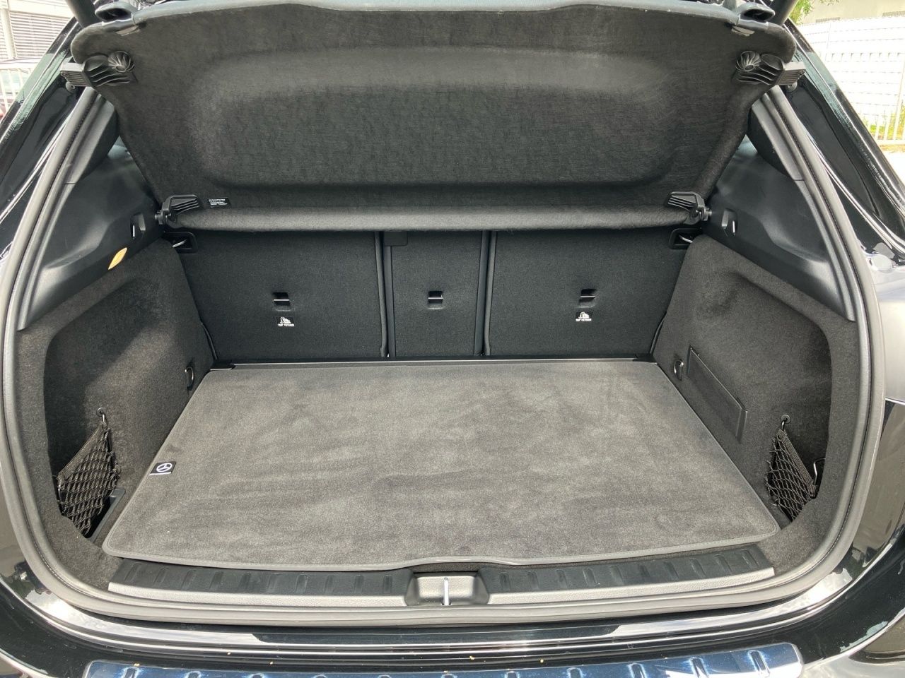 Fahrzeugabbildung Mercedes-Benz GLA 200 d AHK+KAMERA+MULTIBEAM+EASYPACK+