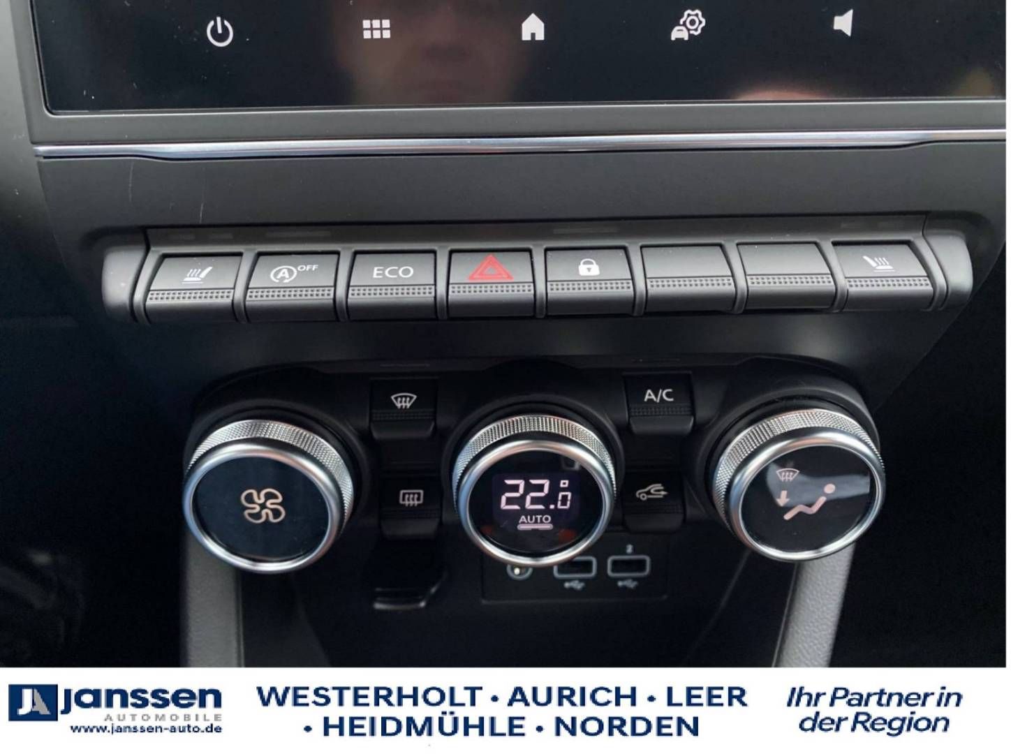 Fahrzeugabbildung Renault CLIO EXPERIENCE TCe 100