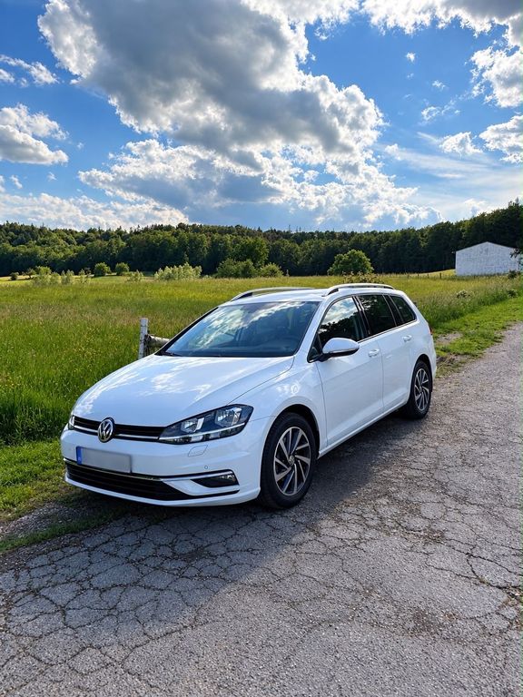 Image of Volkswagen Golf