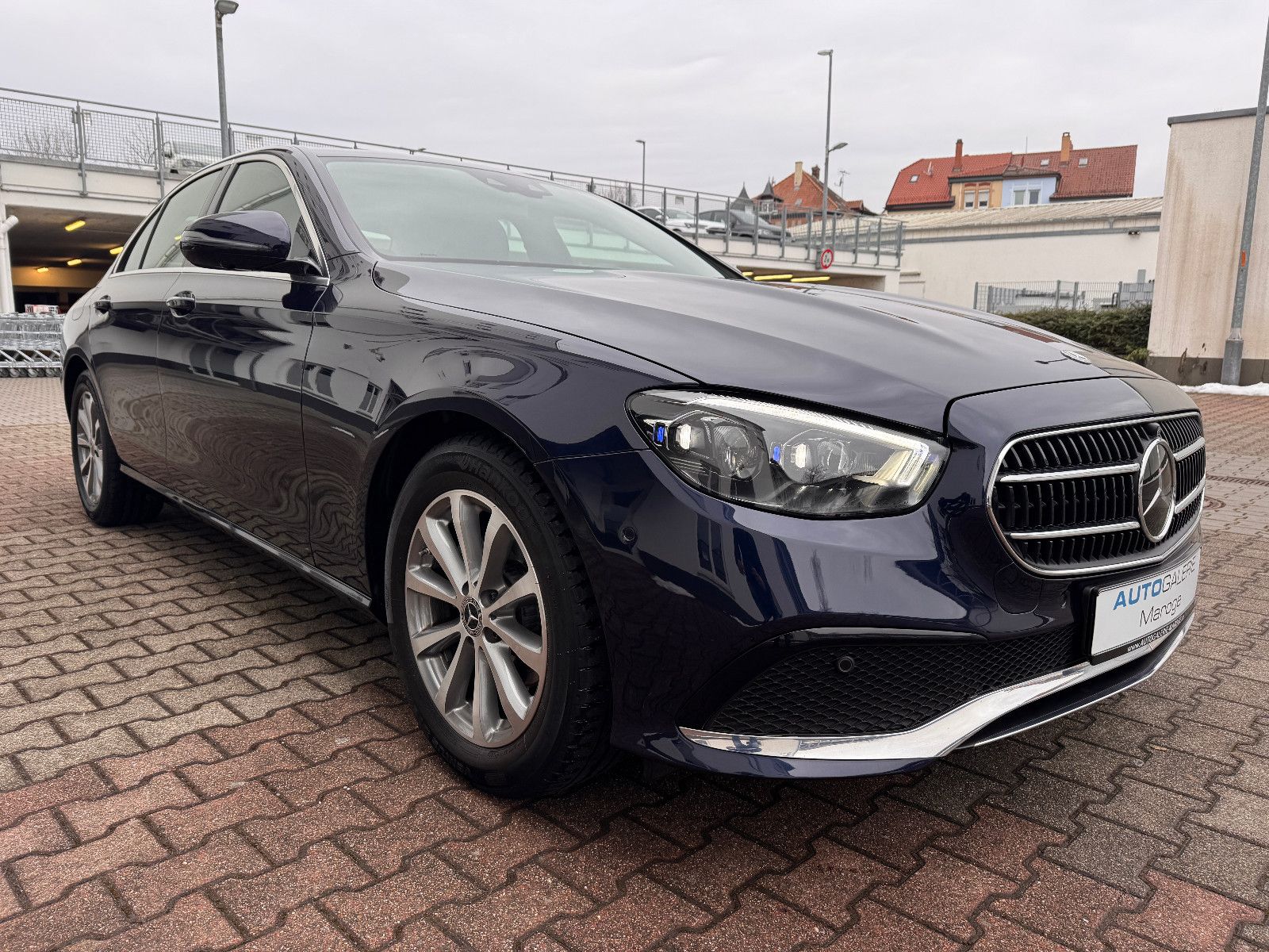 Mercedes-Benz E 220d 9G HUD/GLASDACH/360°/DISTRONIC/BURMESTER foto 3
