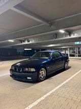 BMW e36 320i - BMW 320 aus 1997: 320i