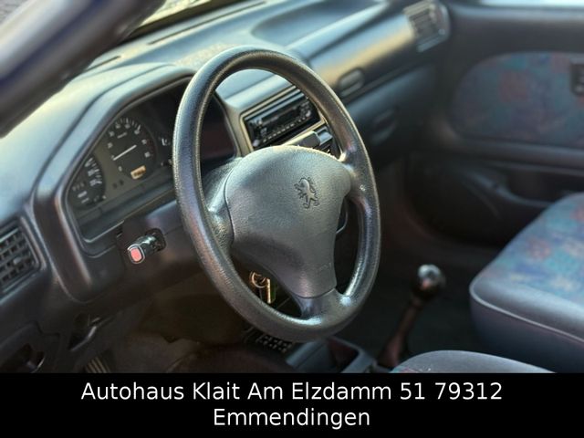 Fahrzeugabbildung Peugeot 106 1.1 XR Schiebedach Tüv El Fenster