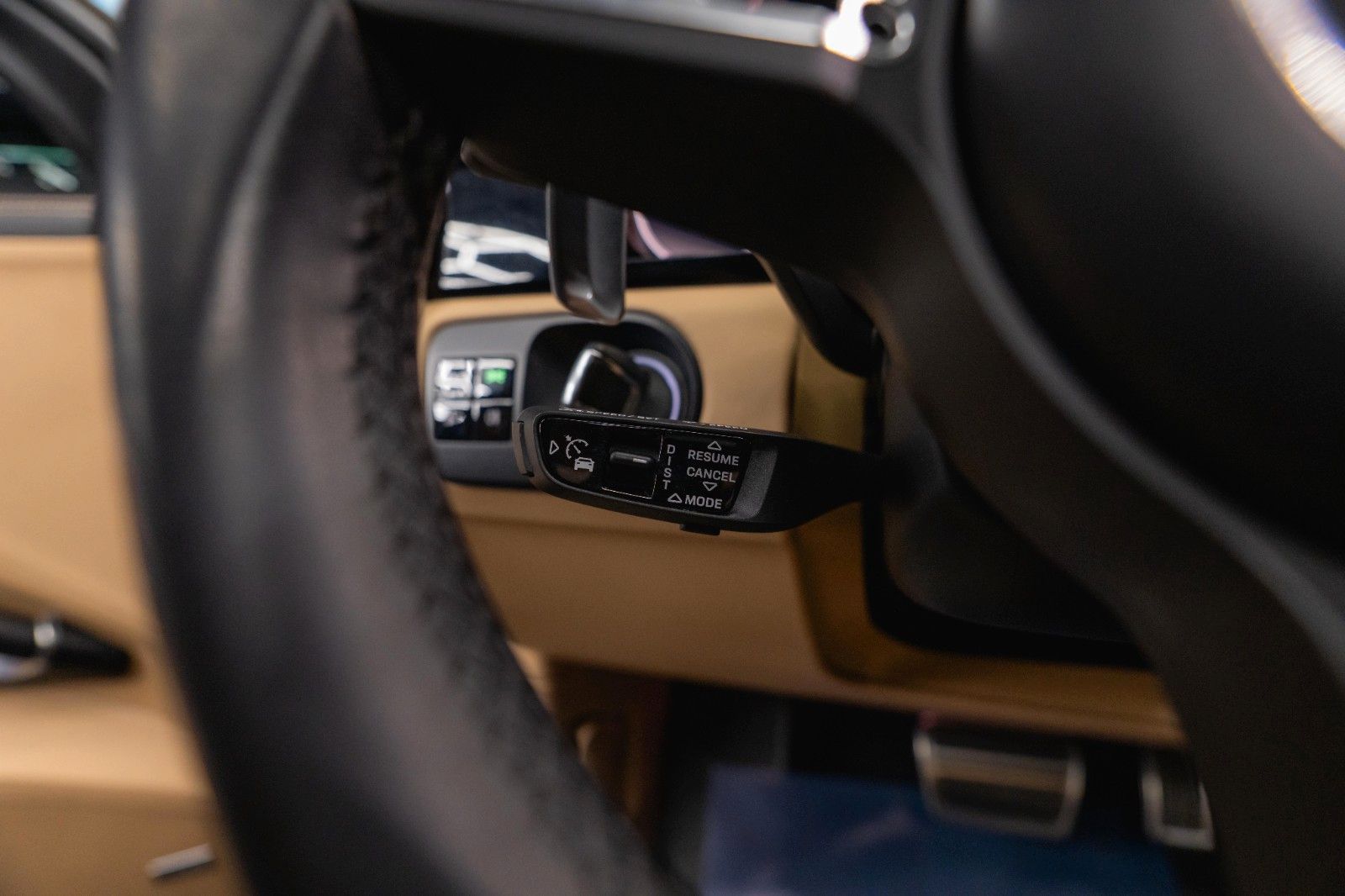 Fahrzeugabbildung Porsche Cayenne Turbo V8 Sport Chrono TECHART *ACC*PANO*