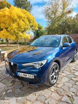 Alfa Romeo Stelvio 2.0 Turbo 16V 147kW Sprint AT8-Q4 Sprint - Alfa Romeo Stelvio Sprint