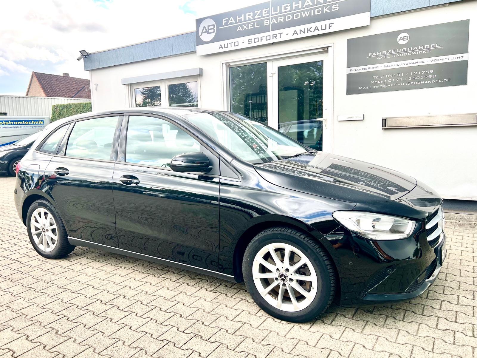 Mercedes-Benz B 250 e / AHK / PDC / Navi