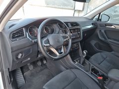 Fahrzeugabbildung Volkswagen Tiguan 2.0 TDI Life LED NAVI SHZ APP ACC