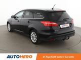 Ford Focus 1.0 EcoBoost Titanium Aut*NAVI*TEMPO*AHK* - Ford Focus Gebrauchtwagen in Hamburg