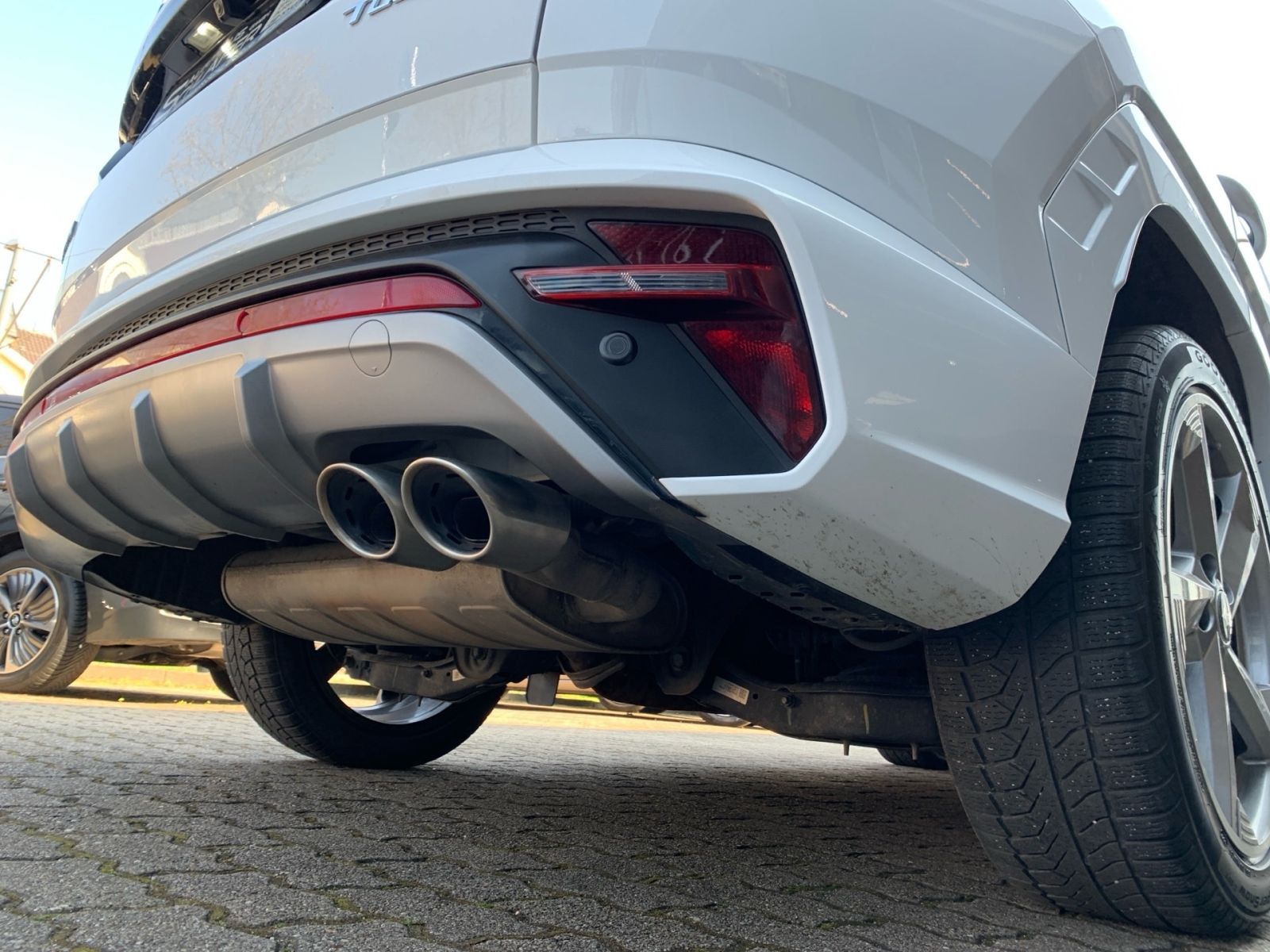 Fahrzeugabbildung Hyundai TUCSON 1.6 T-GDI N Line Mild-Hybrid 8xbereift