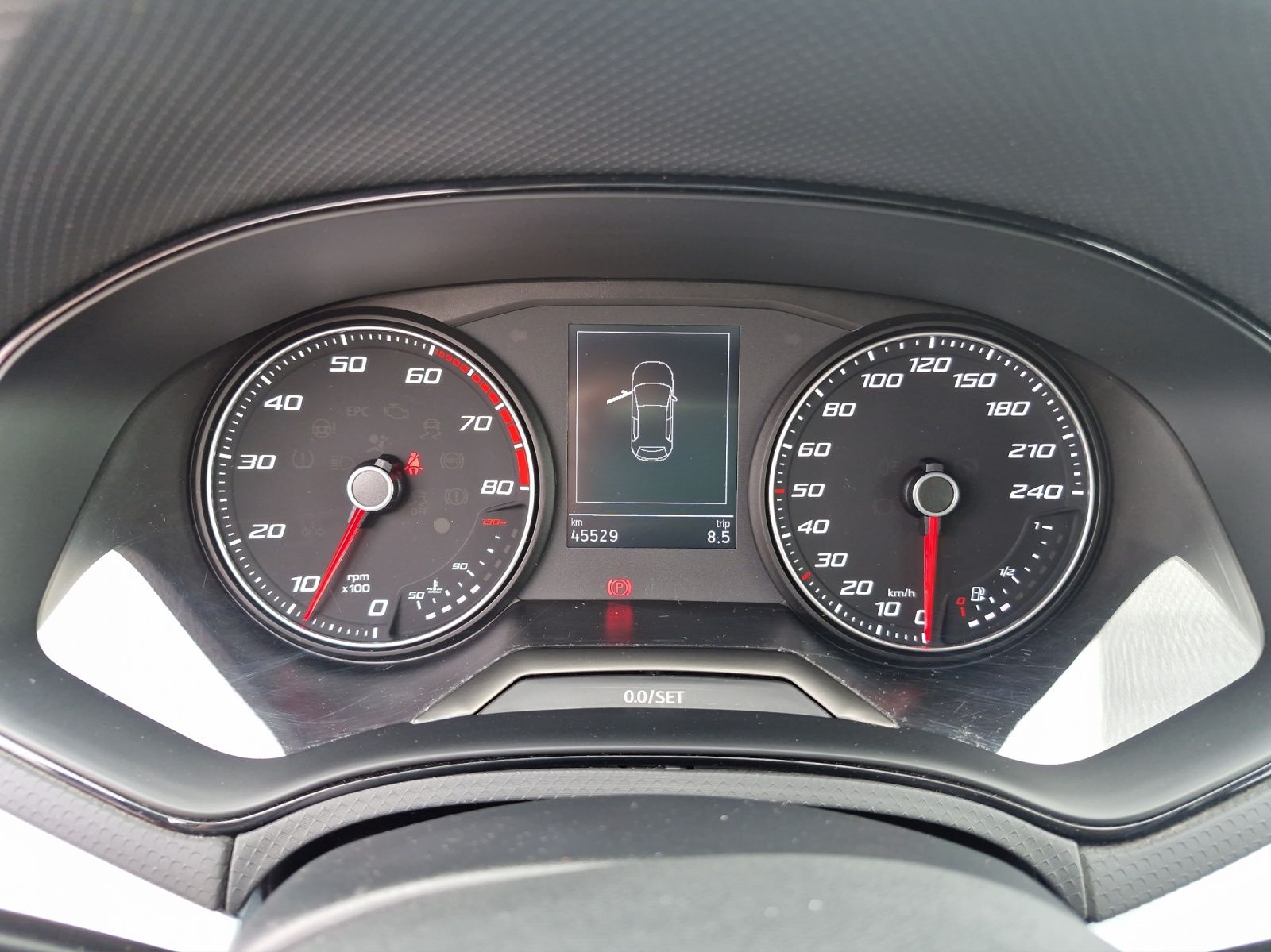 Fahrzeugabbildung SEAT Ibiza Reference 1.0 MPI KLIMA LED