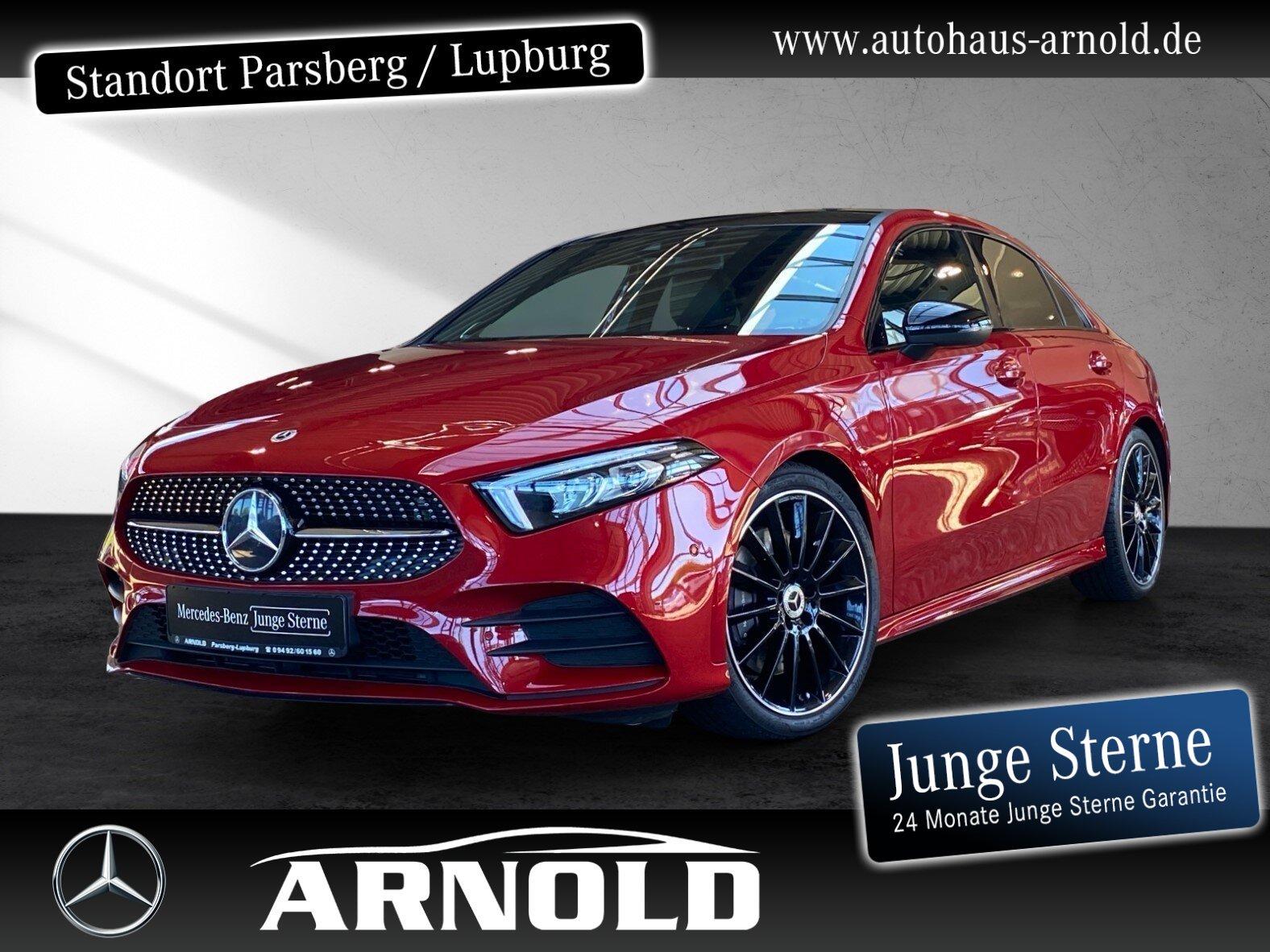 Mercedes-Benz A 250 4M Limousine AMG Line Night Pano Burmester