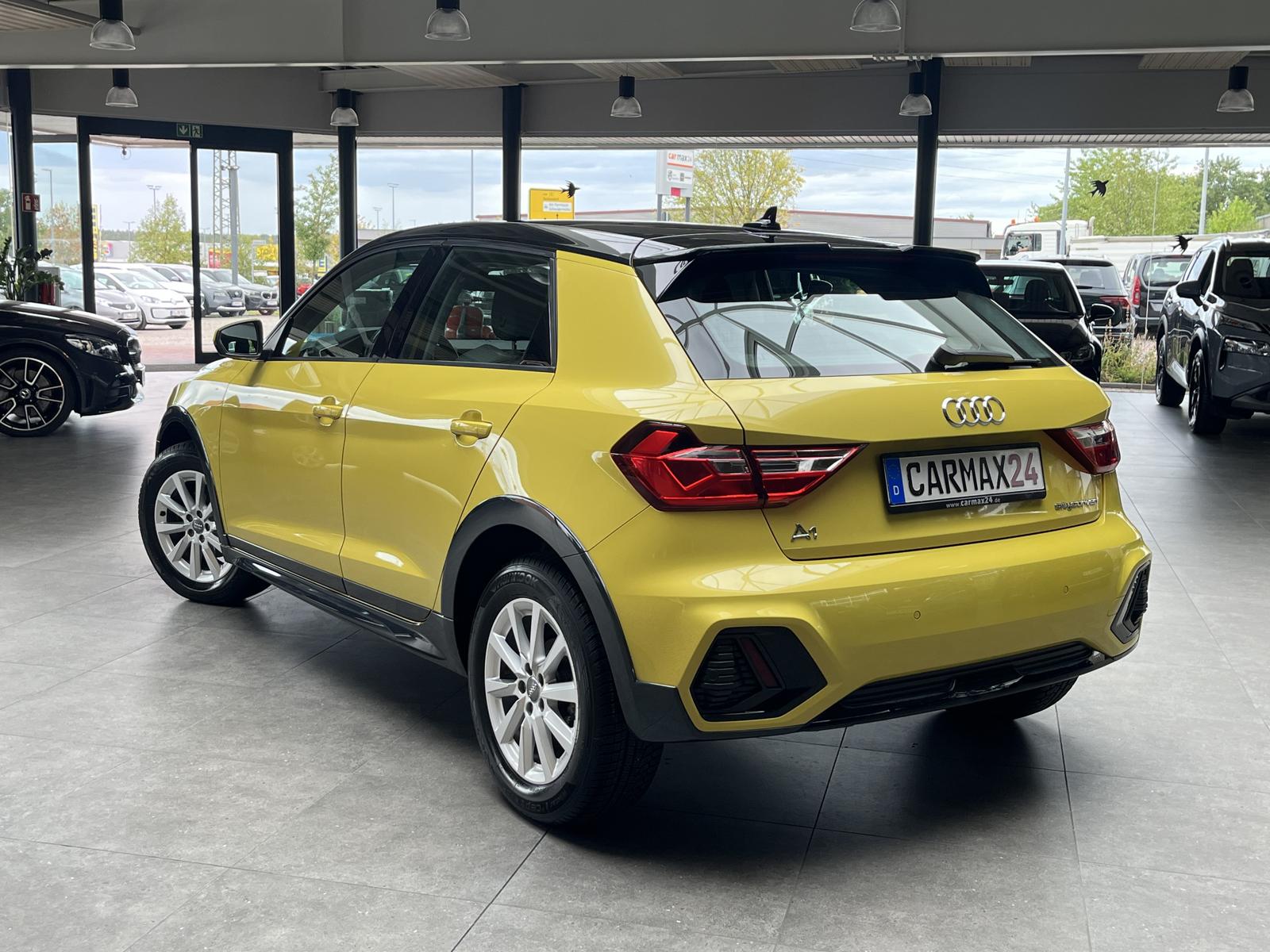 Audi A1 30 TFSI Citycarver PDC Navi SHZ digital Tacho, миниатюра 5