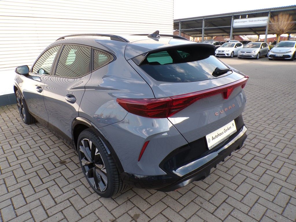 Fahrzeugabbildung CUPRA Formentor VZ 1.5 e-HYBRID DSG Extreme