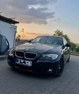 BMW 318i E90 TÜV-AU NEU nur 96000 Km mit neue Motor 