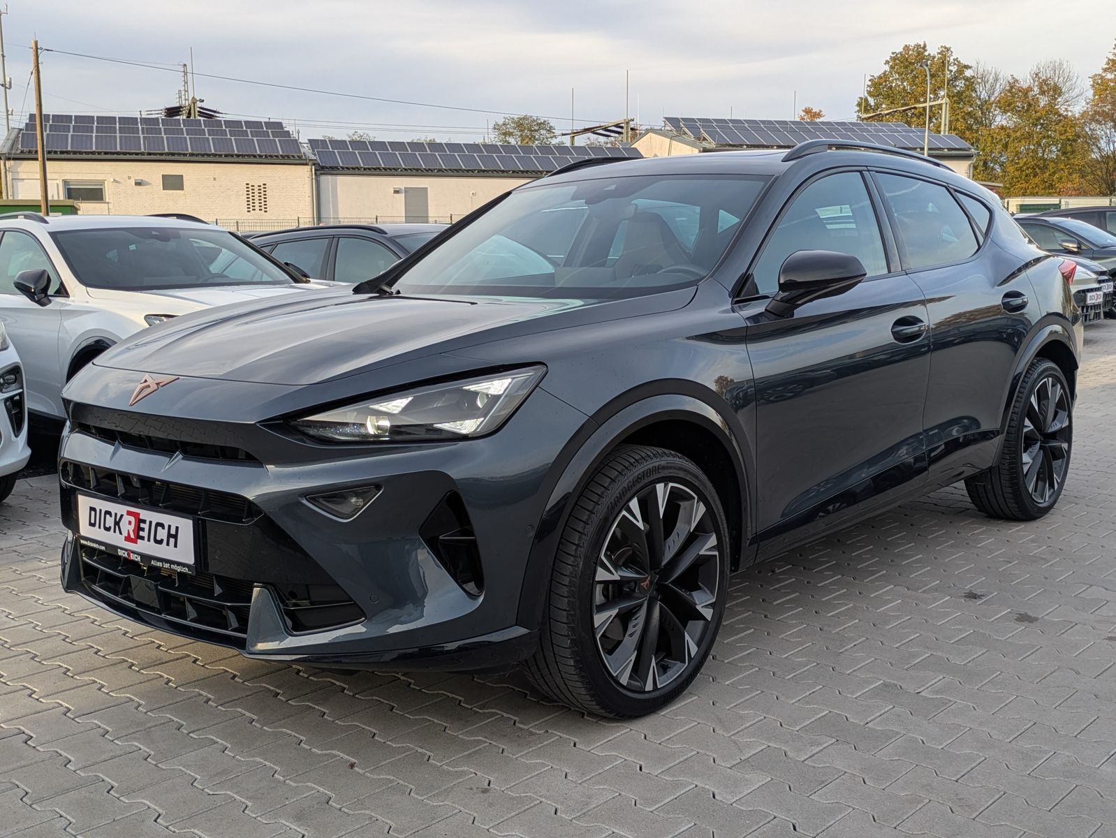 Fahrzeugabbildung CUPRA Formentor 2.0 TDI PANO*MATRIX*SENNH.*DINAM*360